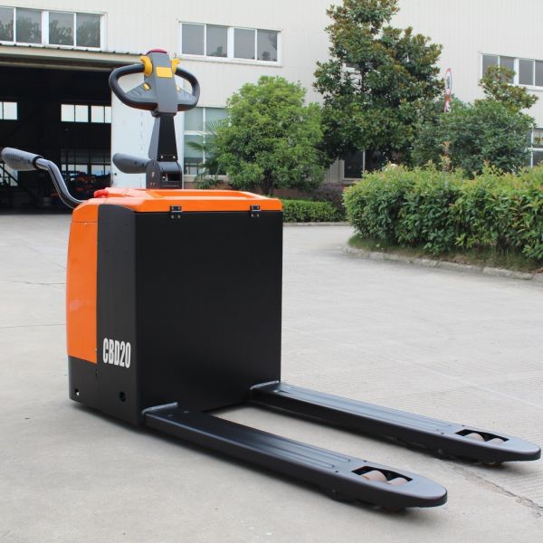 Electric Powered Pallet Truck Stand-on Type with Pedal CBD20 Ce ISO SGS Certified
