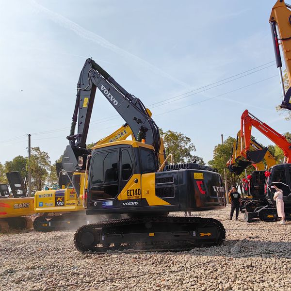 13800kg 14T Used Volvo Excavators 69/2100kw/Rpm Volvo Ec140 Machine