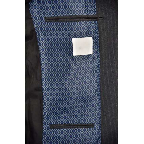 Classic Measure Mens Slim Fit Tailored 3 Pieces Suit Dark Grey Stripe Business Person