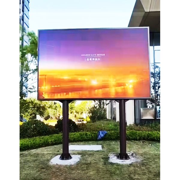 Customized High Resolution P5 Outdoor LED Panel Cabinet Outdoor SMD LED Display Screen