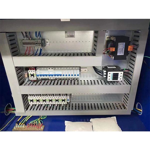 320 Ton ABS Plastic Injection Molding Machine Used Haitian MA3200