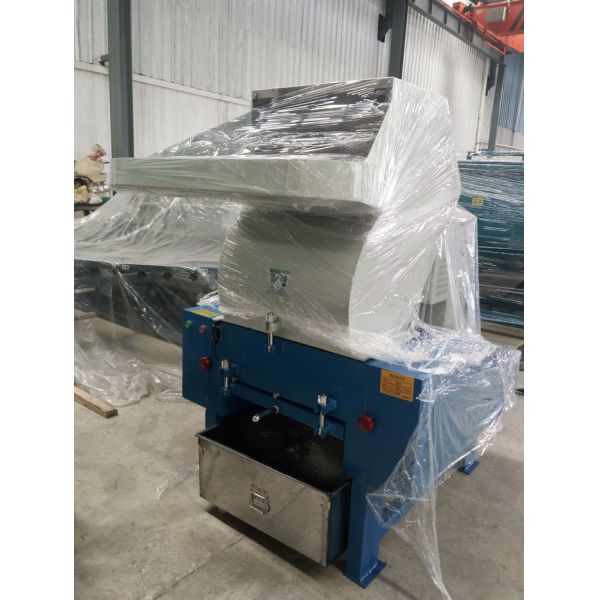 PP PE PVC PET Shoe Making Equipment Recycled Plastic Crusher Grinding Machine