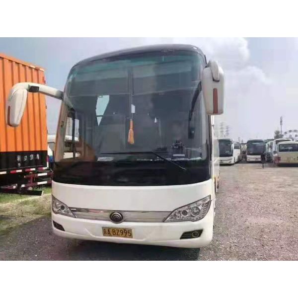 Yutong 6122 Series 55 Seats Second Hand Coach Bus Diesel LHD 2017 Year White Color Luxury Seats With Automatic Door
