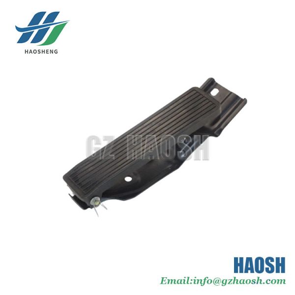 8-92551225-0 8925512250 ТРИ ПЕДАЛЫ ДРУГОВОК ИСУЗУ NKR94 600P