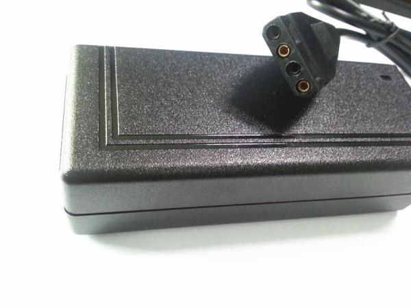 4 pin Dual Power Supply 12V 5V 2A for Molex