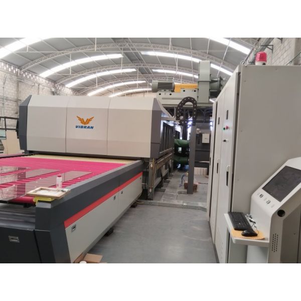 Flat 5mm-19mm Glass Tempering Machine 800KW Glass Processing Equipment