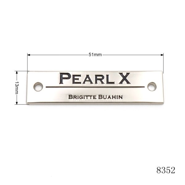 Eco Friendly Logo Name Plate Sewing Metal Logo Plate Square Custom Logo Name Tags for Bags