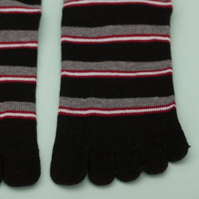 Les socquettes courtes en nylon de sports de taille faite sur commande avec l'orteil cogne le type