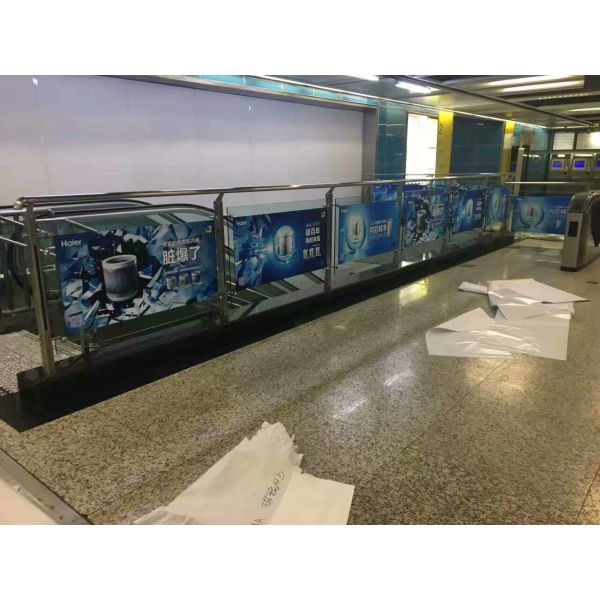 Monomérico blanco del coche 100micron de la etiqueta engomada del rollo auto-adhesivo del vinilo calandrado