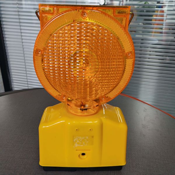 Traffic Warning Cones Solar Road Way Warning Light For Roadway Safety Solar Strobe Light LED Barricade Light