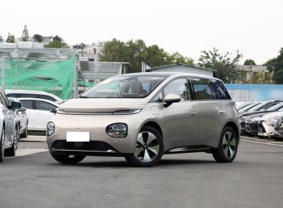 BaoJun Clouds Ev A Hatchback Small Electric Sedan With A Range Of 360KM-460KM