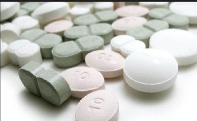 High quality Vitamin A Acetate, 100-200miu/g and 32.5-50miu/g CWS Vitamin low price from