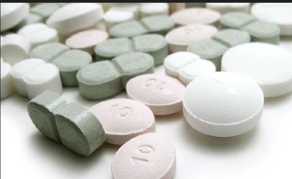 High quality Vitamin A Acetate, 100-200miu/g and 32.5-50miu/g CWS