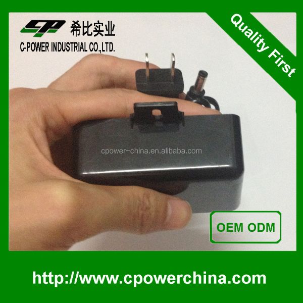 12V 2A Pre-Waterproof Rainproof Adapter with CE Certification and 24W Output Current