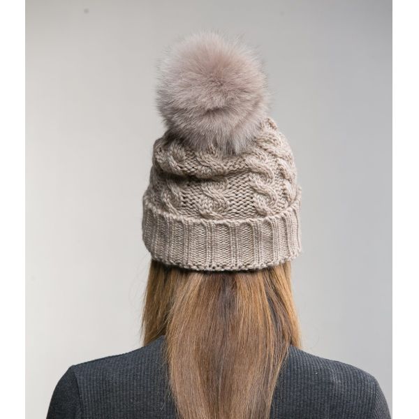 Black And White Strips Knit Pom Pom Beanie For Adults Embroidery Logo Founded