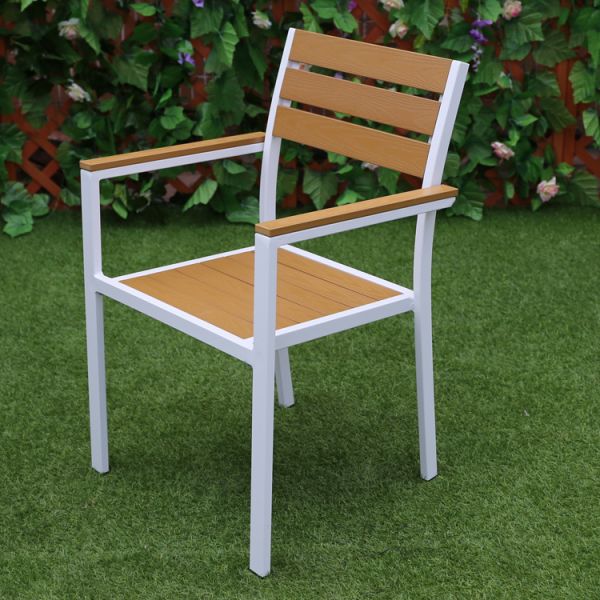 Outdoor Dining Room Furniture Set with Modern Design Table and Chairs 1.5mm Thickness