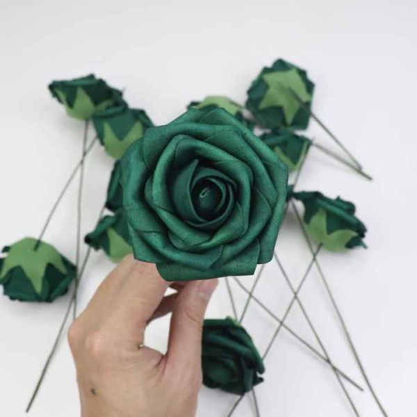 Bulk Dark Emerald Green Roses Artificial Flowers with Stem for DIY Wedding Bouquets Centerpieces Arrangements Kissing Ball