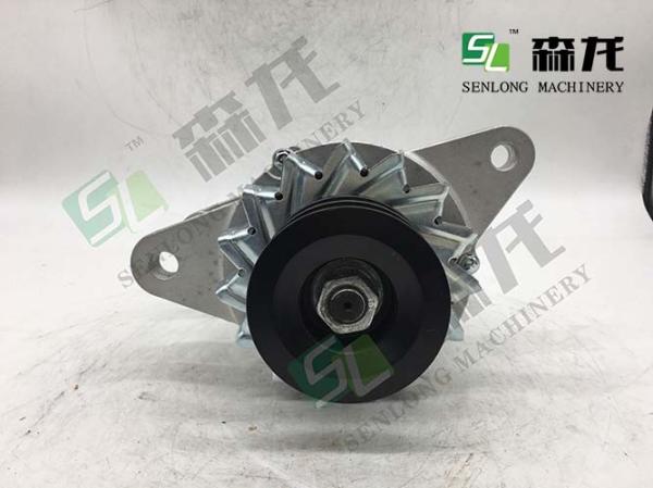 24V 35A CW Alternator for Hitachi excavator  EX200-1  EX200-2  EX200-3 ISUZU 6BD1T  Engine 1812003820 replacement parts