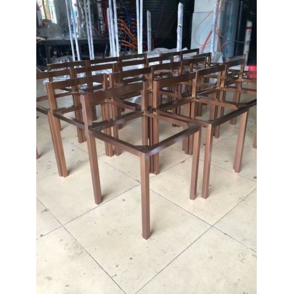 Scratch-Resistant PVD Plating Machine with Uniform Finish and Full Auto Control System for Metal Furniture