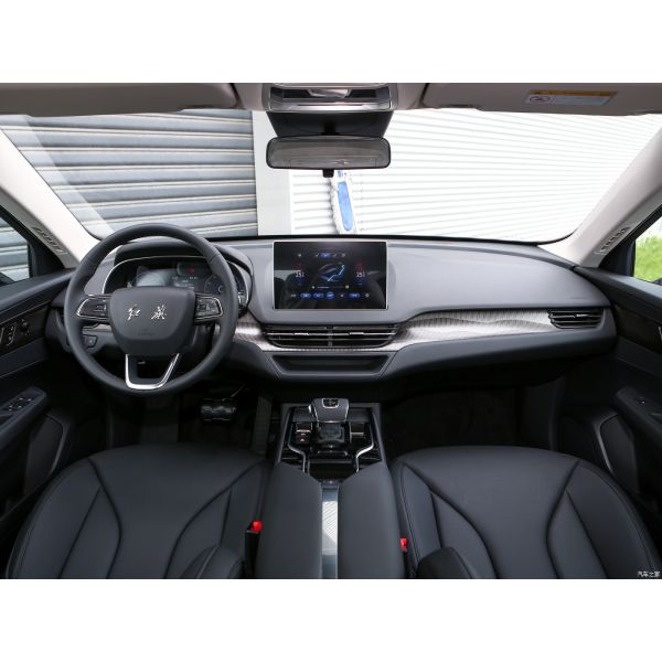 Hongqi E-QM5 Luxury EV Sedan Midsize For Online Ride Hailing