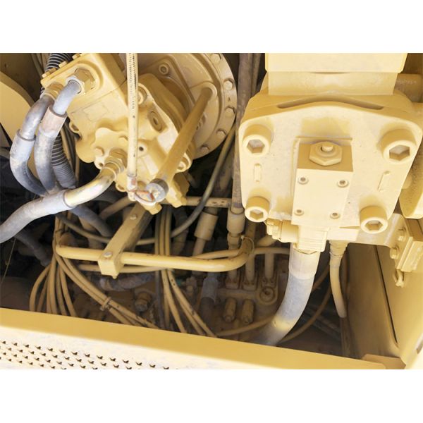 Original Hydraulic Cylinder and Pump Used CAT 325 Excavator for Construction