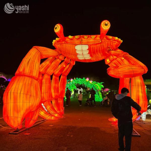 Custom Giant Crab Arch Lantern, Marine Sea Animal LED Walk‑Through Light Arch for Aquarium, Ocean Theme Park & Lantern Festival Show