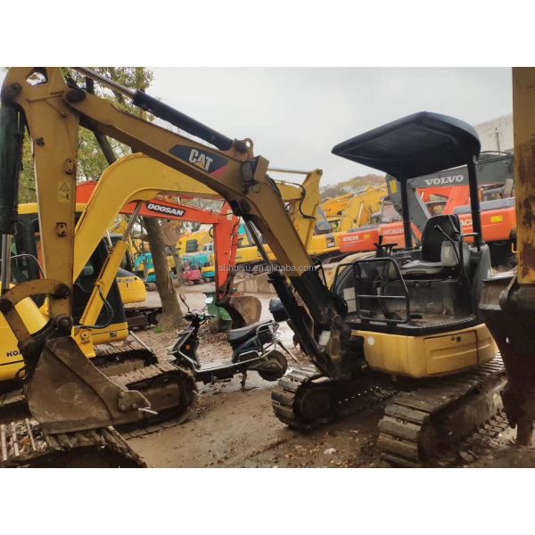 Used Crawler Excavator good condition CAT303C reasonable price for sale/second hand Japanese Excavator CAT303C