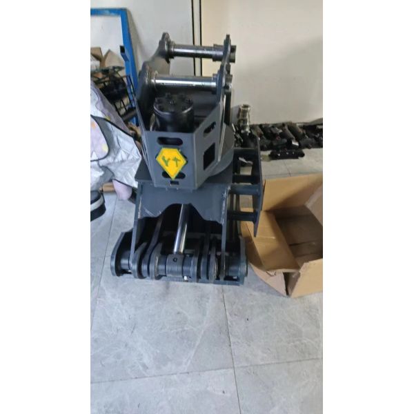 YTB Wood / Stone Excavator Grabber Hydraulic And Electronic Type For Digging
