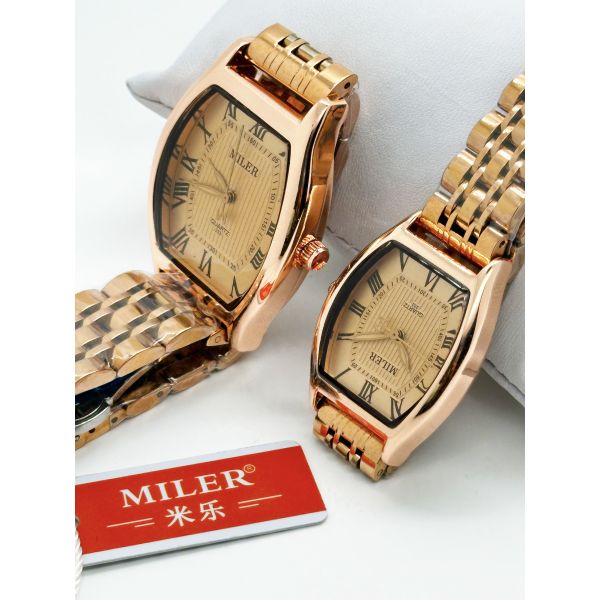 Китайская фабрика Горячий любитель Роскошный бизнес Нержавеющая сталь Золото Классические водонепроницаемые Часы для пар