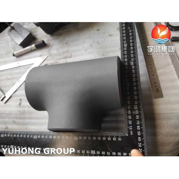 Válvula de acero del cambiador de calor del gas de aceite de las colocaciones B16.9 ASTM A234 WPB de la soldadura de extremo de carbono