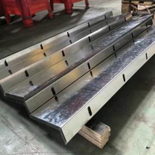 Right Angle Bracket Rockwool SP Fixing Brackets Nail Or Screw Installation