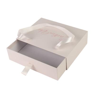 Glossy Lamination Clothing Packing Boxes With Ribbon And Satin