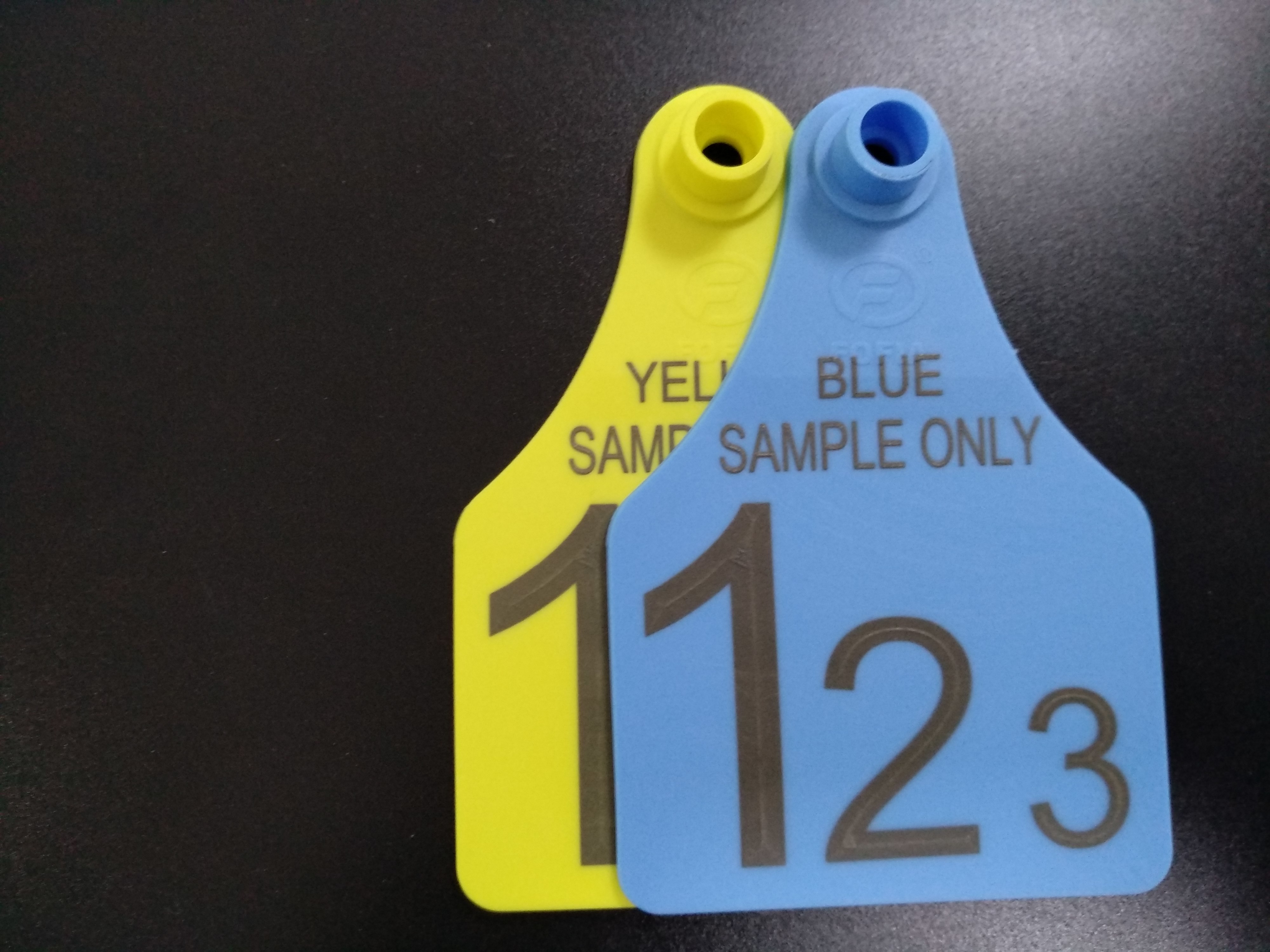 New T921 Animal Ear Tag Yellow Goat High Quality RFID TPU Ear Tags for Farm Use Cattle