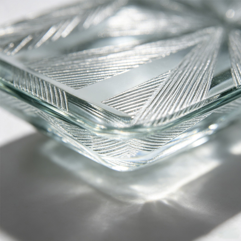 2. Champagne Rhombus Faceted Wheel Carved Glass for Partition Wall

>