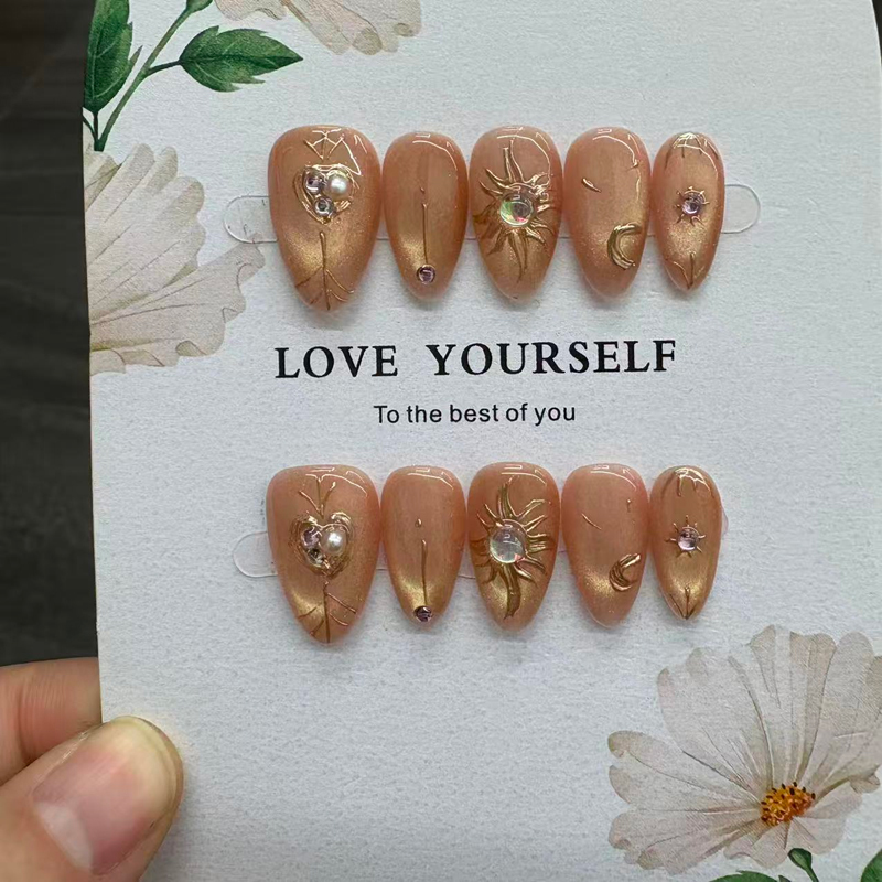 Custom Design Premium Handmade Press On Nails For Easy Application