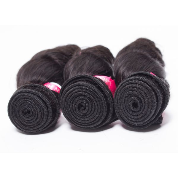 3 Bundles With A Closure Indian Remy Human Hair Extensions 3.5OZ Weight