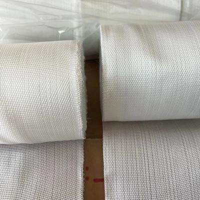 Faixa de tecido de fibra de vidro industrial livre de álcalis 0.1 mm-2 mm