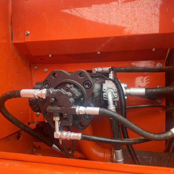 DX225 Used Doosan Excavators Powerful Engine 157kw Rated Power