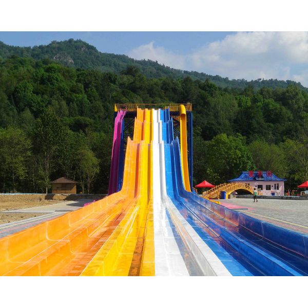 Продукт стеклоткани оборудования спортивной площадки с нержавеющей сталью сползает ХТ-06