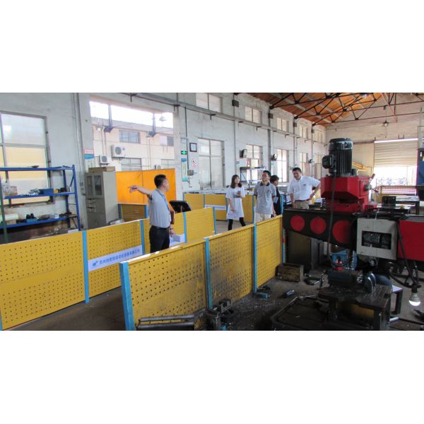 PVC Skid Resistance Belt Automated Conveyor Systems For Industry Products