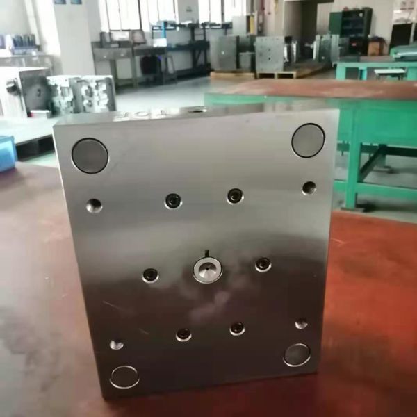 DME Single,Multi Cavity Polypropylene Plastic Injection Molding