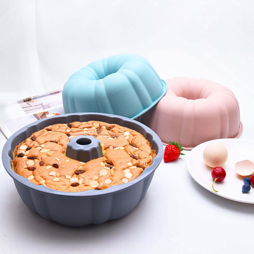 Food Safe Silicone Rubber Baking Mold Non Stick Flexible Cake Pan Custom Kitchen Bakeware