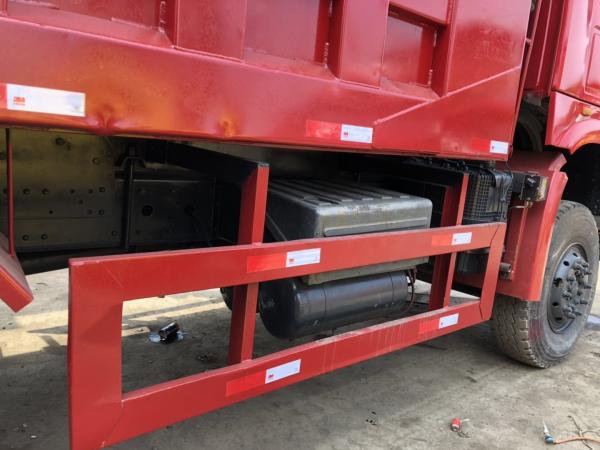 Diesel Howo 375 Used Dump Trucks 25-30 Ton Capacity 16-20 Cbm Dump Box