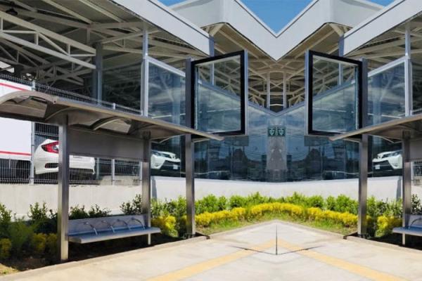 Galvanized Steel Pipes Temporary Bus Shelter , Diverse Popular Waiting Shed Design
