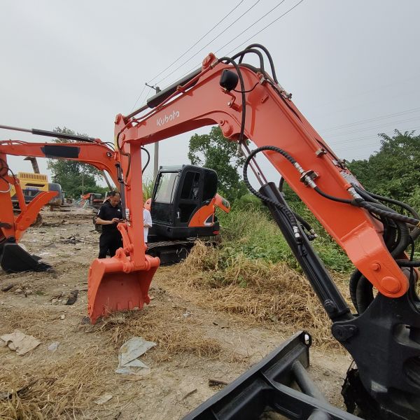 5Тонный ползающий экскаватор Kubota Kubota KX 155 с 0.16м3 ведро