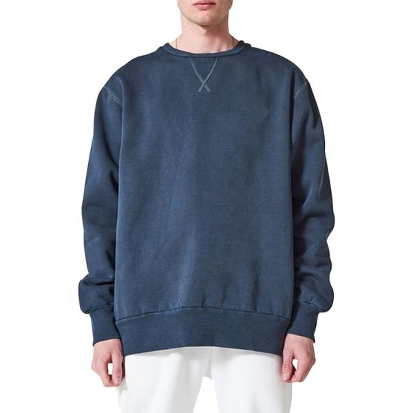 A planície pesada do estilo de vida do ombro da gota dos homens coloriu camisetas com ponto de V