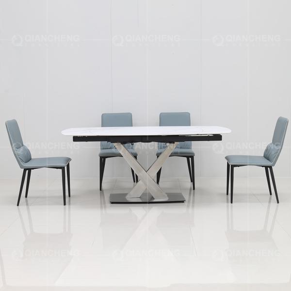 Mesa de jantar do mármore de Qiancheng com cadeiras