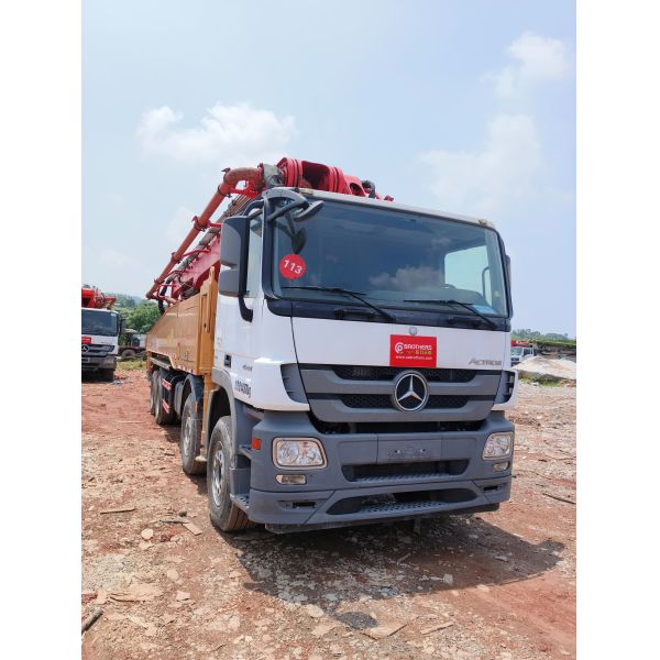 2019 SANY 56m Подержанный бетонный насос на Mercedes Benz на складе с новым состоянием Хорошая цена
