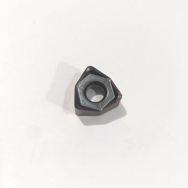 P25 WNMG090616-92 Rough High Feed Milling Inserts Strong Cutting Steel CVD Coated