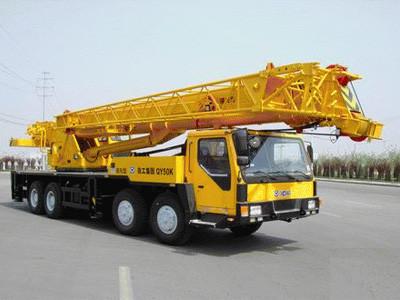25 Ton Truck Mounted Mobile Crane , Weight Lifting Crane Max Lifting Height 42.15m